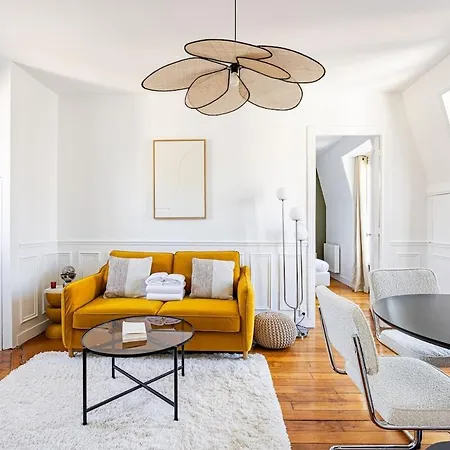 Apartment 1 Bedroom # 14 # Alesia Paris