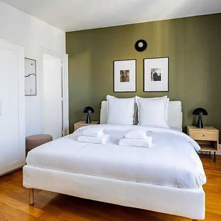 1 Bedroom # 14 # Alesia * Paris